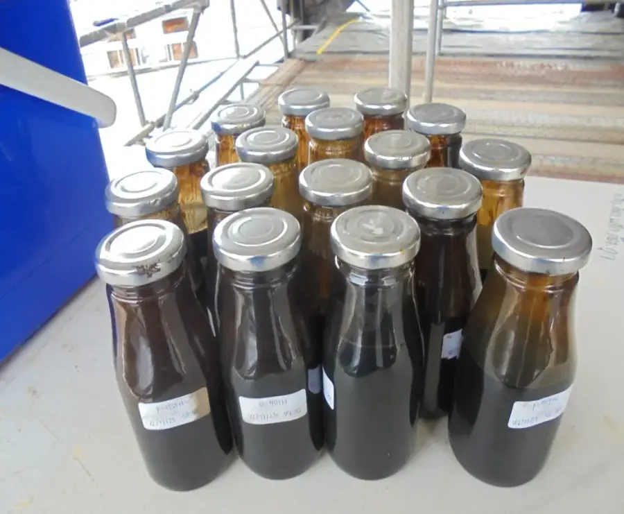 Tank cleaning operation at an industrial storage facility (7 / 9)