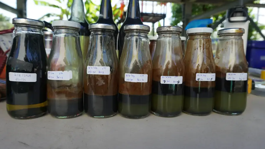 Tank cleaning operation at an industrial storage facility (8 / 9)