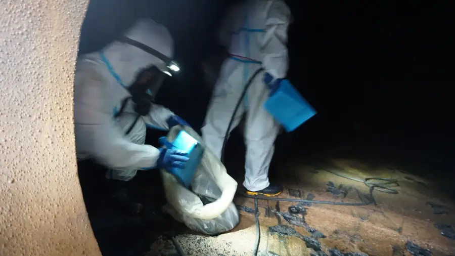 Tank cleaning operation at an industrial storage facility (9 / 9)